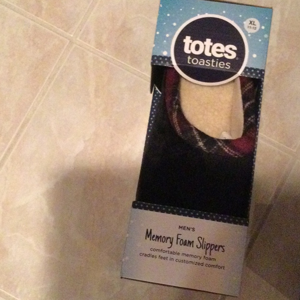 New Memory foam slippers
